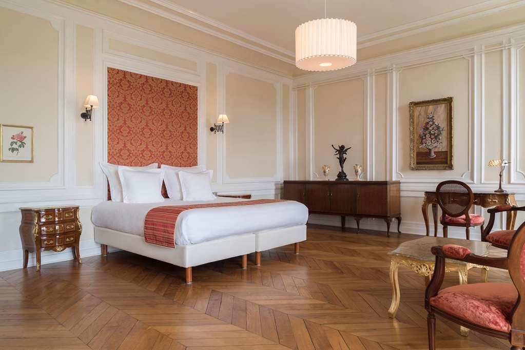 Chateau Saint-Michel - Cercle Des Grands Crus Hotel Rully  Room photo